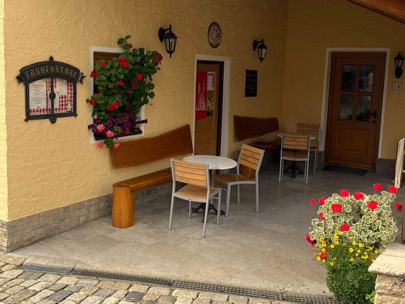 22-10-03 15-30-16 2223